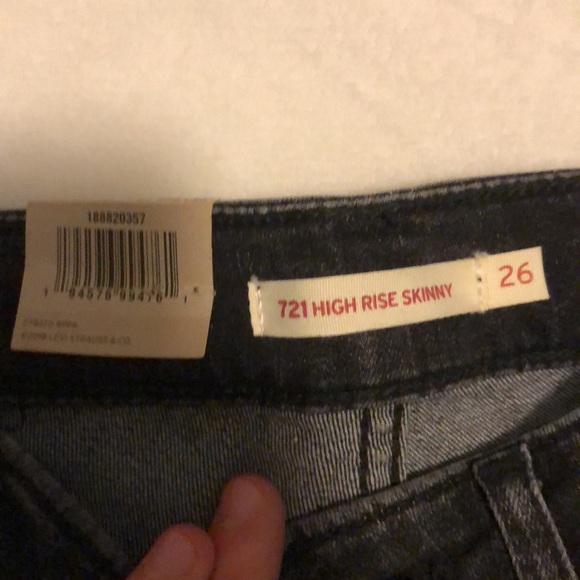 Levi’s Black Ripped Jeans - Picture 2 of 4